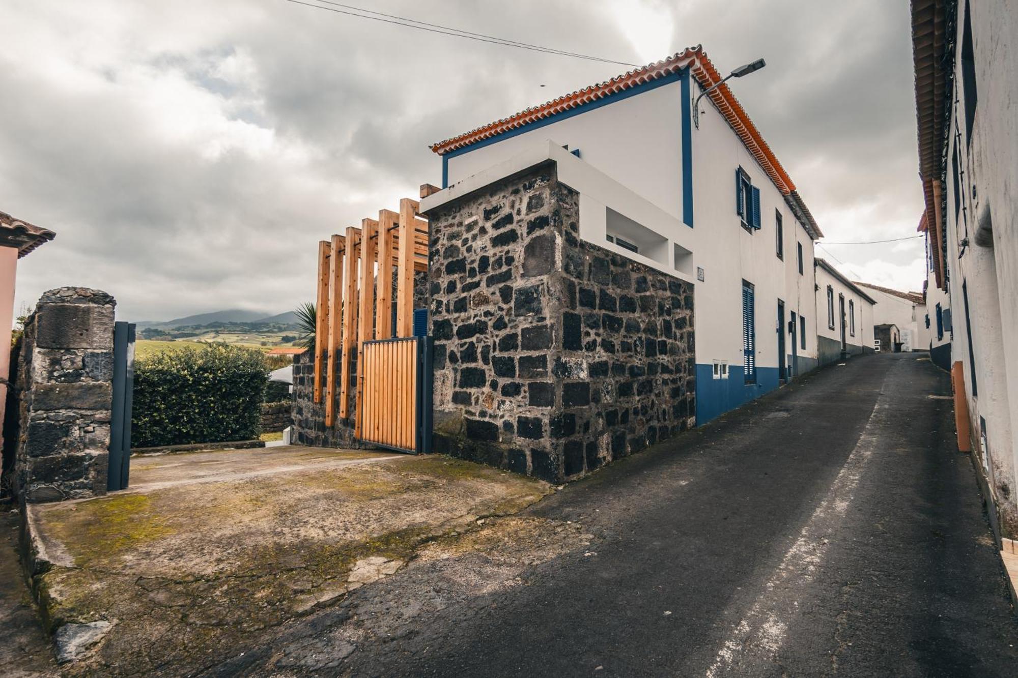 Stone House Villa Achadinha Luaran gambar